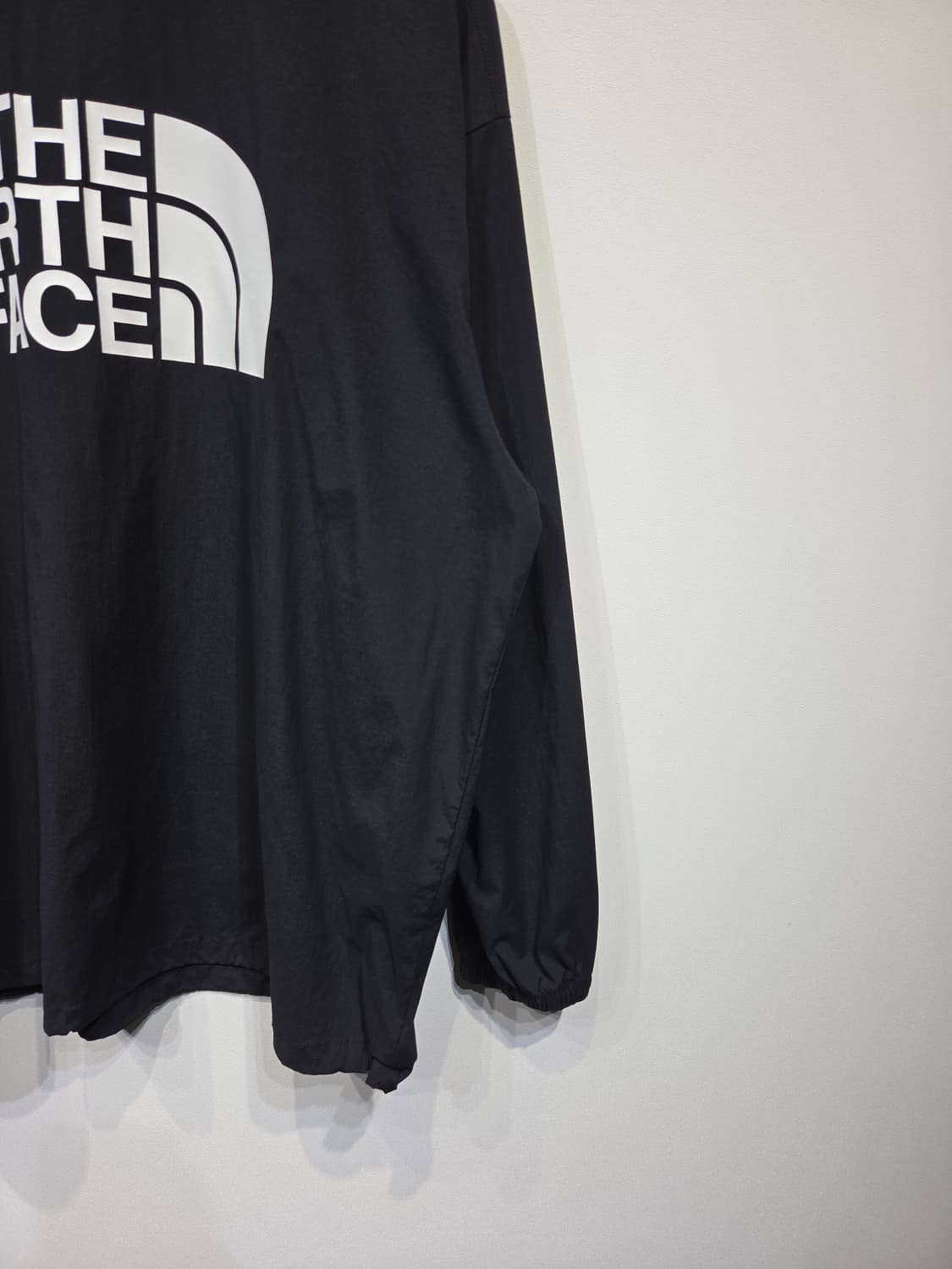 THE NORTH FACE 노스페이스 빅로고 우븐 긴팔 티셔츠 상품이미지5