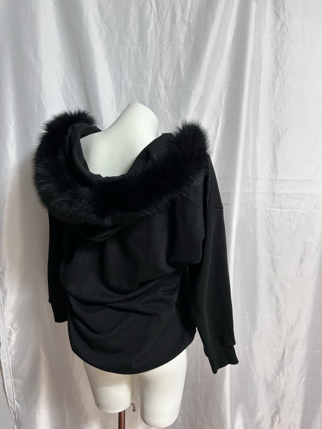 black fur gold two-way hood zip-up 상품이미지2