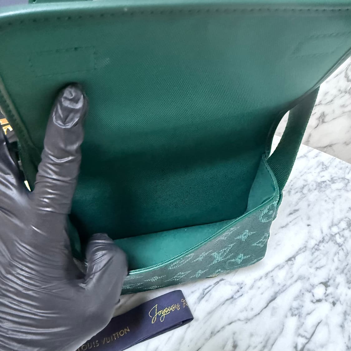 루이비통 이클립스 바스포어 웨어러블 월릿 크로스백 메신저백
 상품이미지9