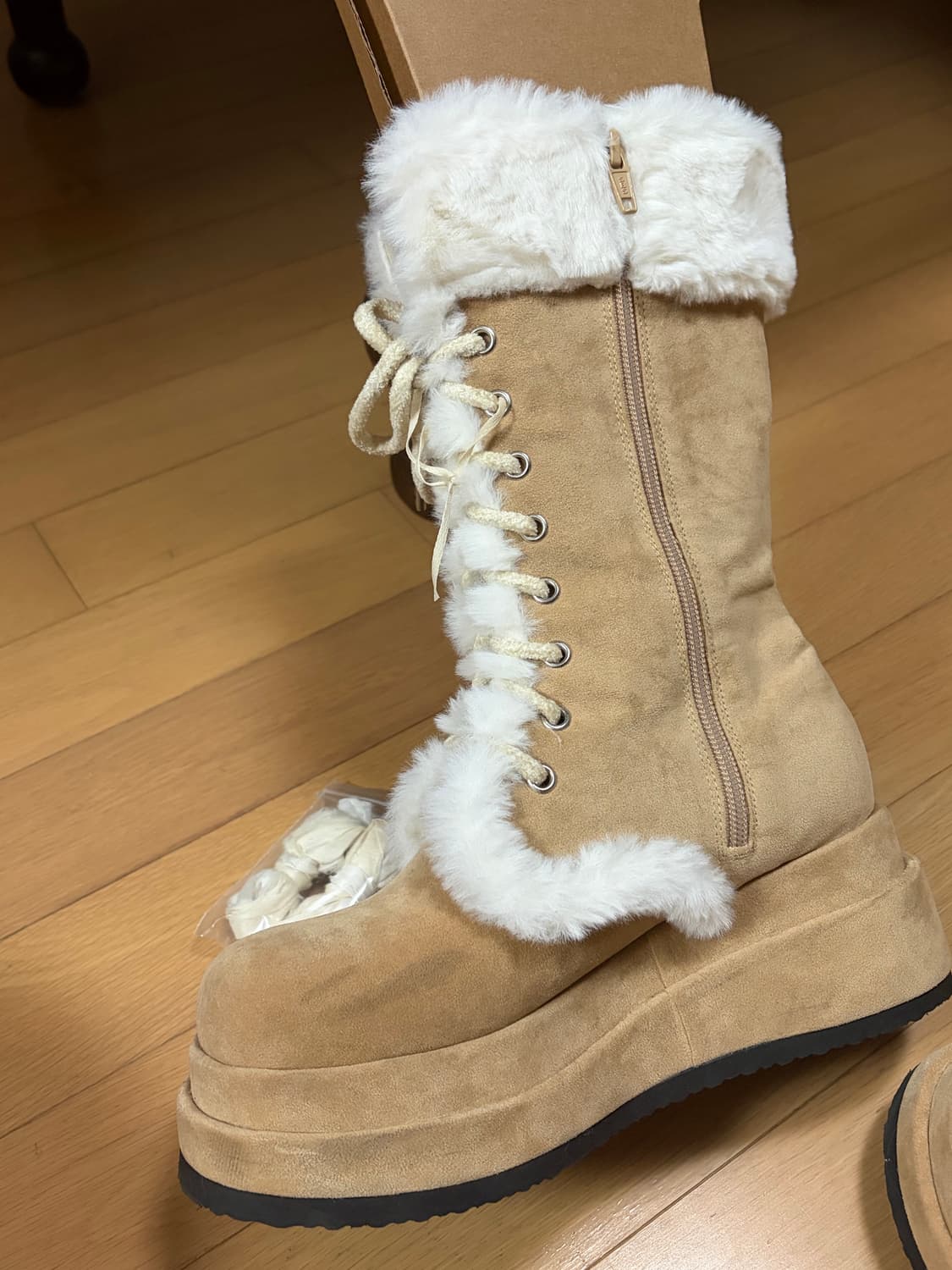 루루서울 엔젤퍼부츠 240 상품이미지2