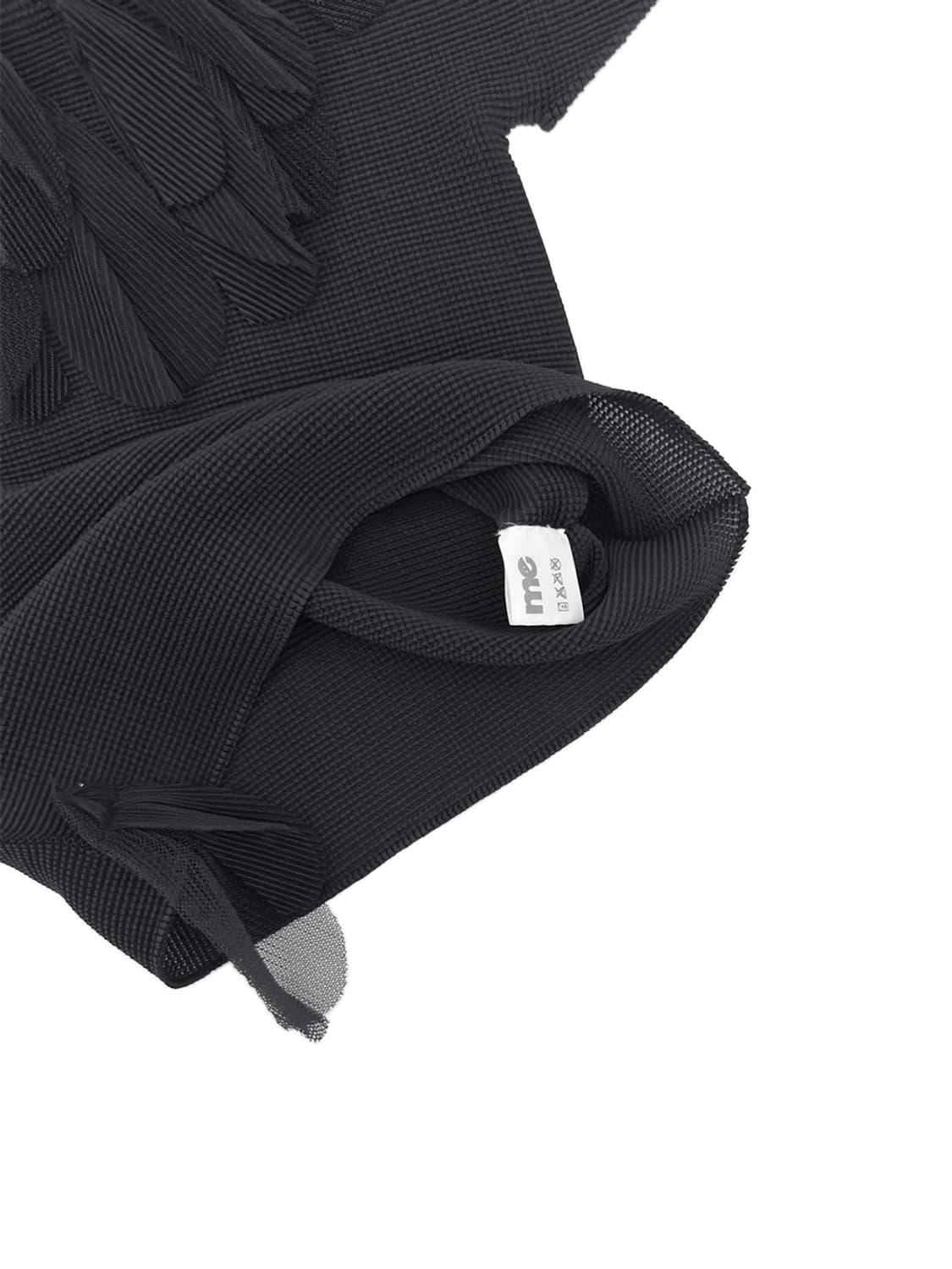 Issey Miyake me Feathers Detail S/S Top 상품이미지4