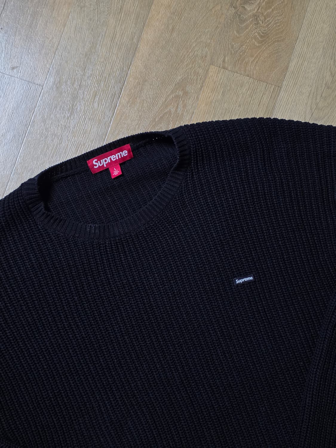 [L] 슈프림 스몰 박스 립드 스웨터 23FW 상품이미지5