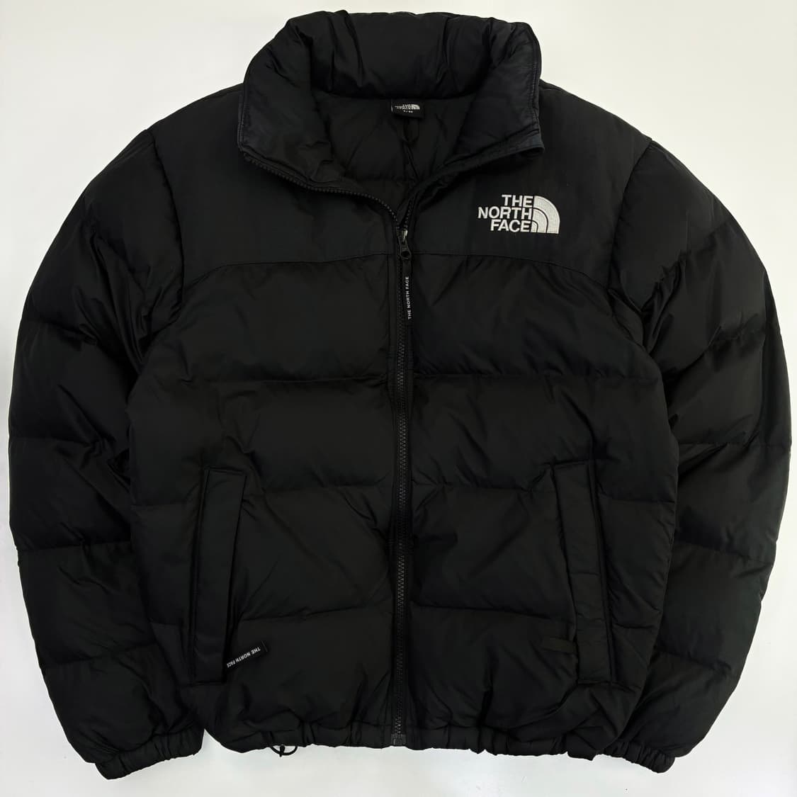 The North Face  노스페이스 블랙 눕시 다운 패딩 상품이미지1