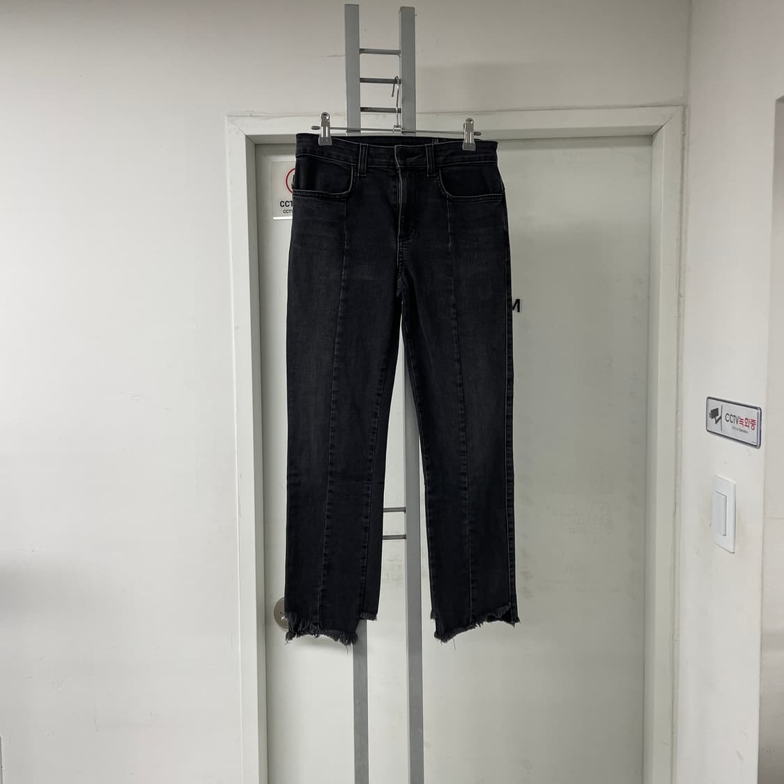 Siwy 씨위 흑청 팬츠 25(W) 상품이미지1