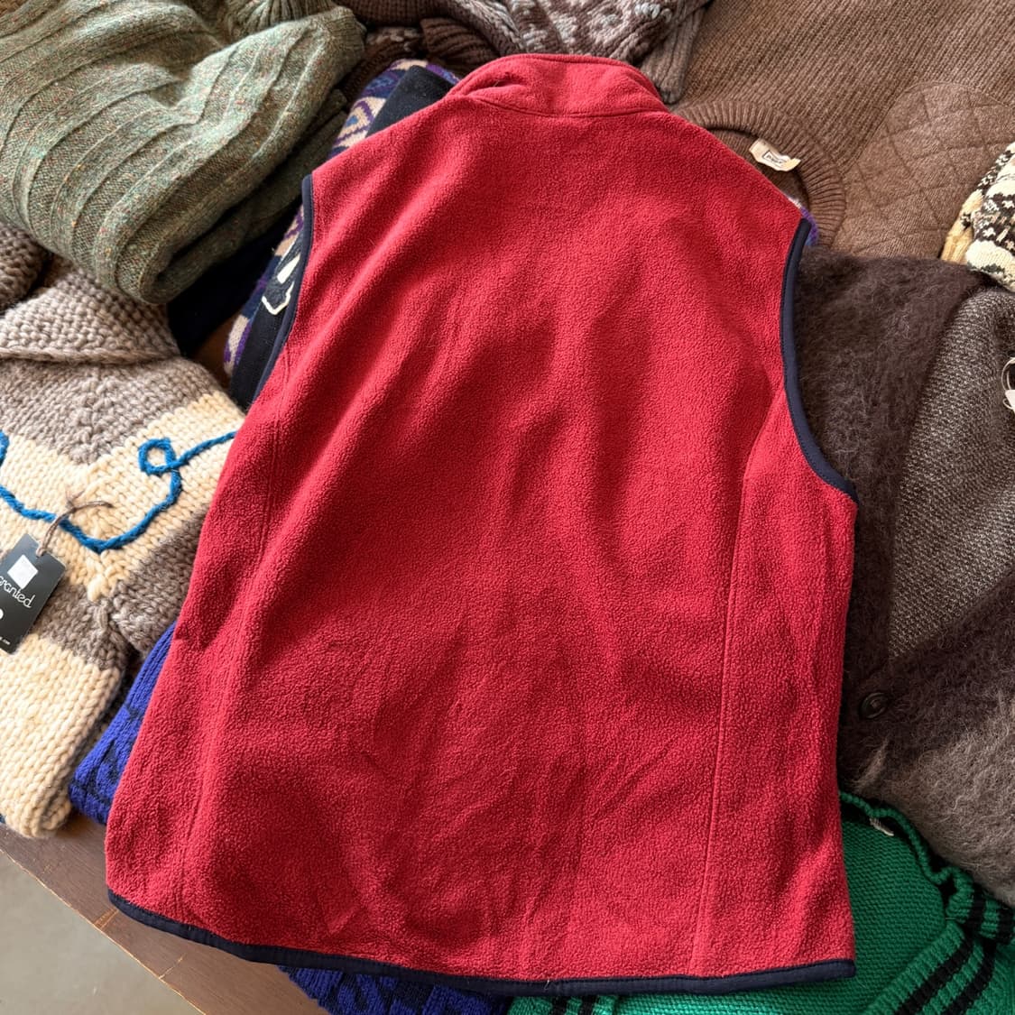 울리치 플리스 버건디 레드 베스트 상품이미지5