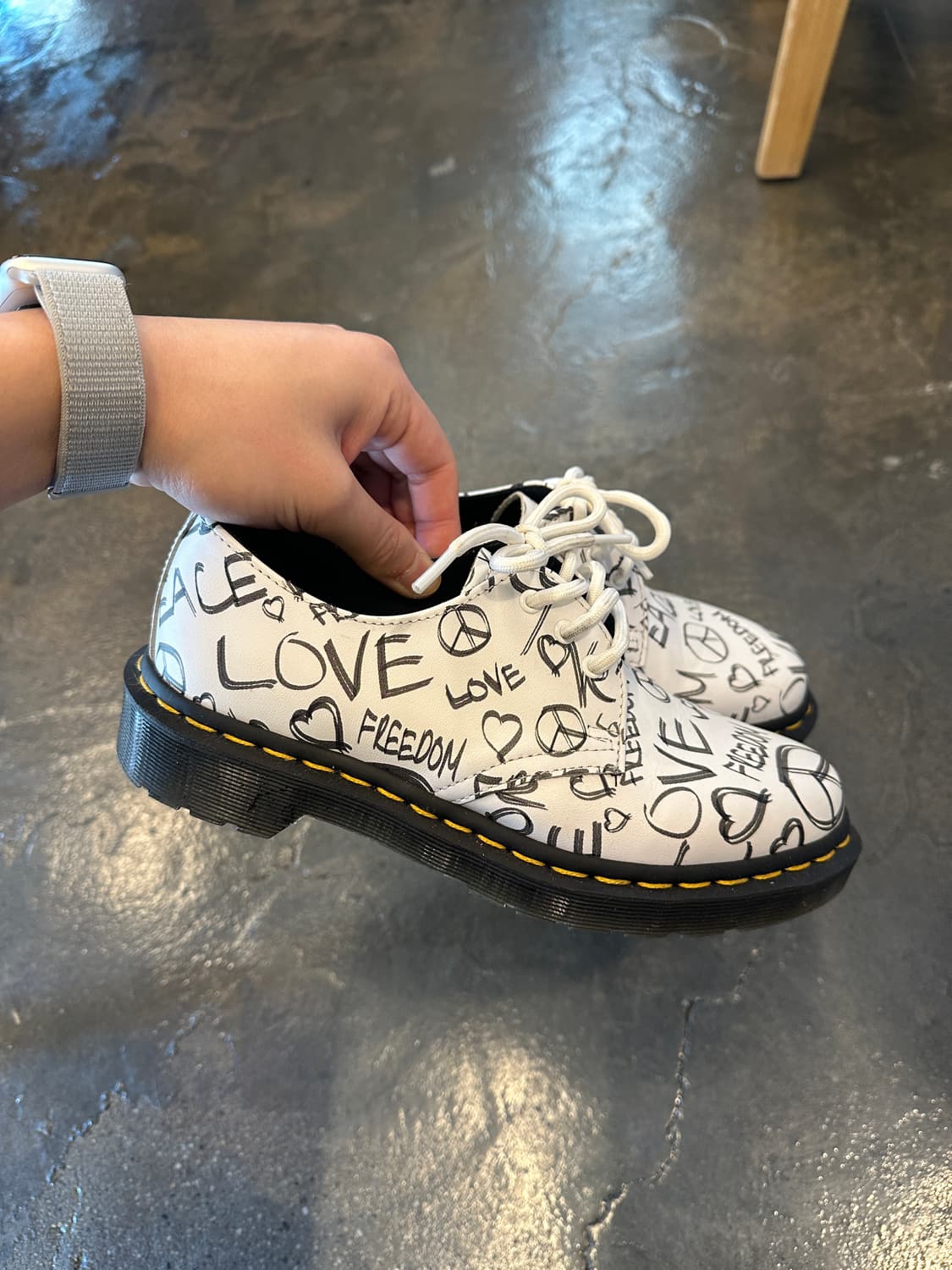 닥터마틴 1461 3홀 그래피티 235 상품이미지1