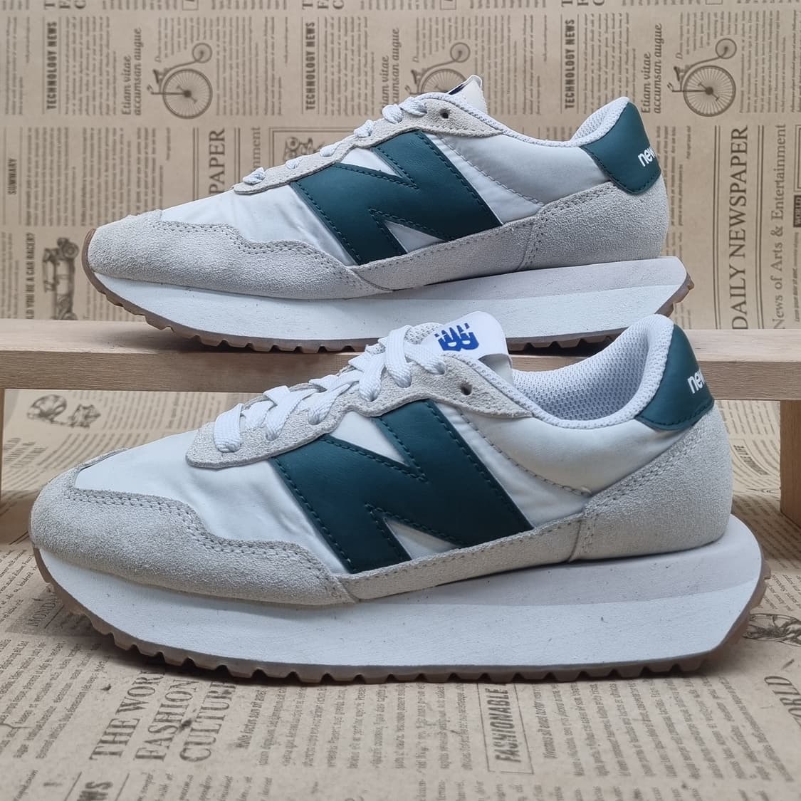 뉴발란스 237 여성운동화225 상품이미지1