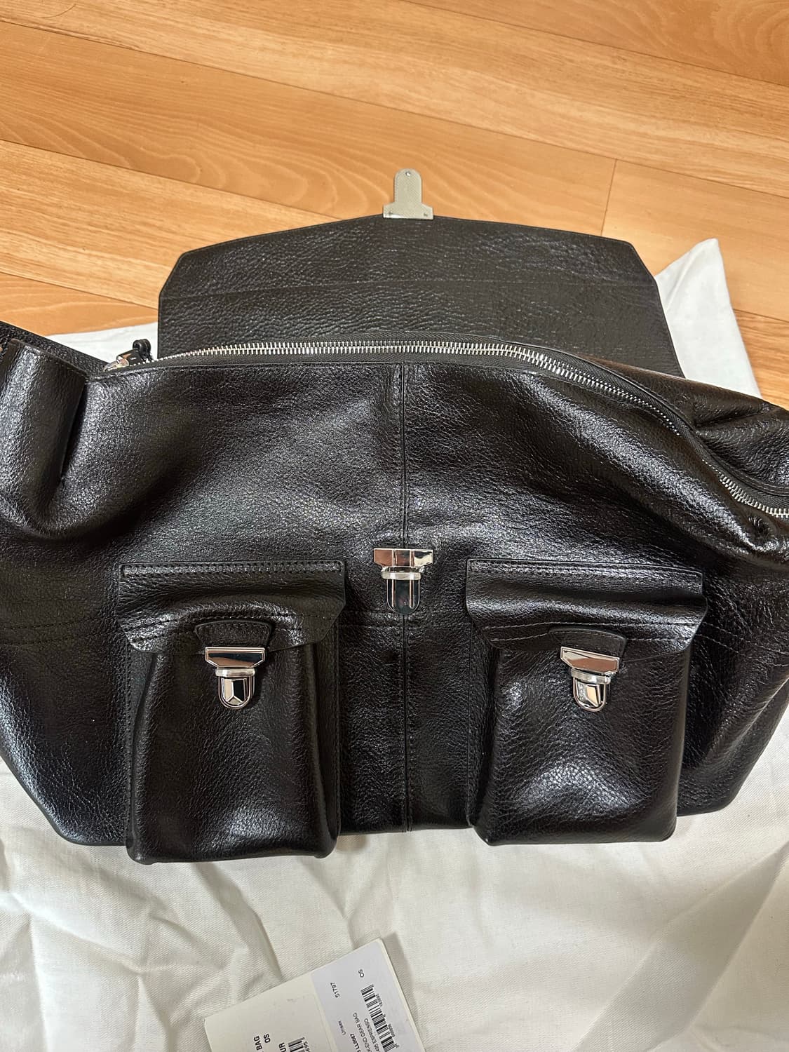 르메르 글로시 베지터블 레더 위켄드 기어백 에스프레소 상품이미지3