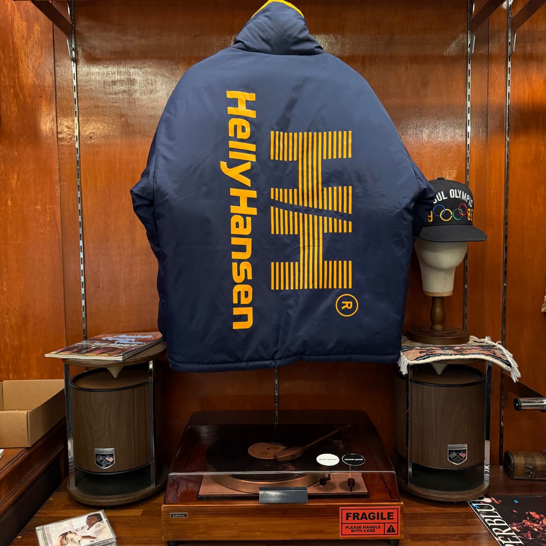 헬리한센 하이넥 리버서블 덕다운 패딩 [ 100-105 ] 상품이미지3