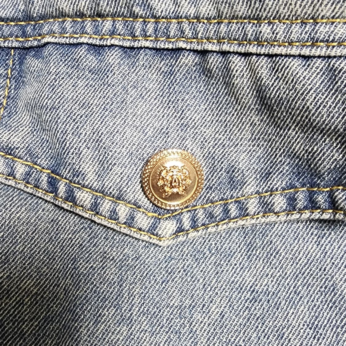 여성 크롭 데님 자켓
프리 상품이미지3