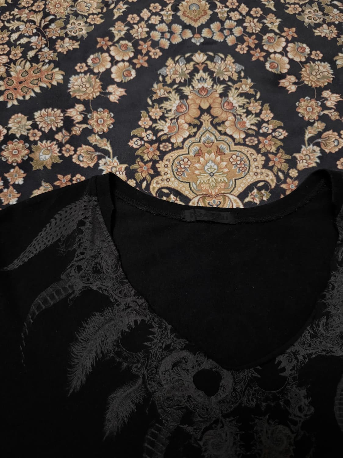 Kmrii background printed t-shirt 상품이미지3