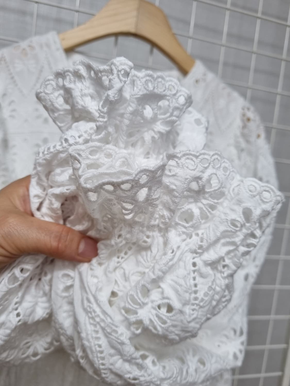 (택포) 바이플로우 바이씨니 펀칭원피스 상품이미지3