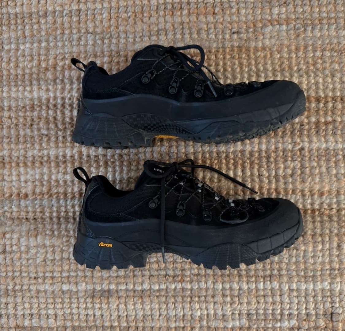 코오롱스포츠와 로스트가든 콜라보레이션 등산화 팝니다 상품이미지1