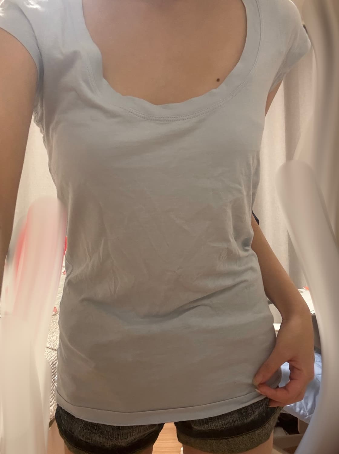 띠어리 딥 유넥 라이트블루 반팔 상품이미지2