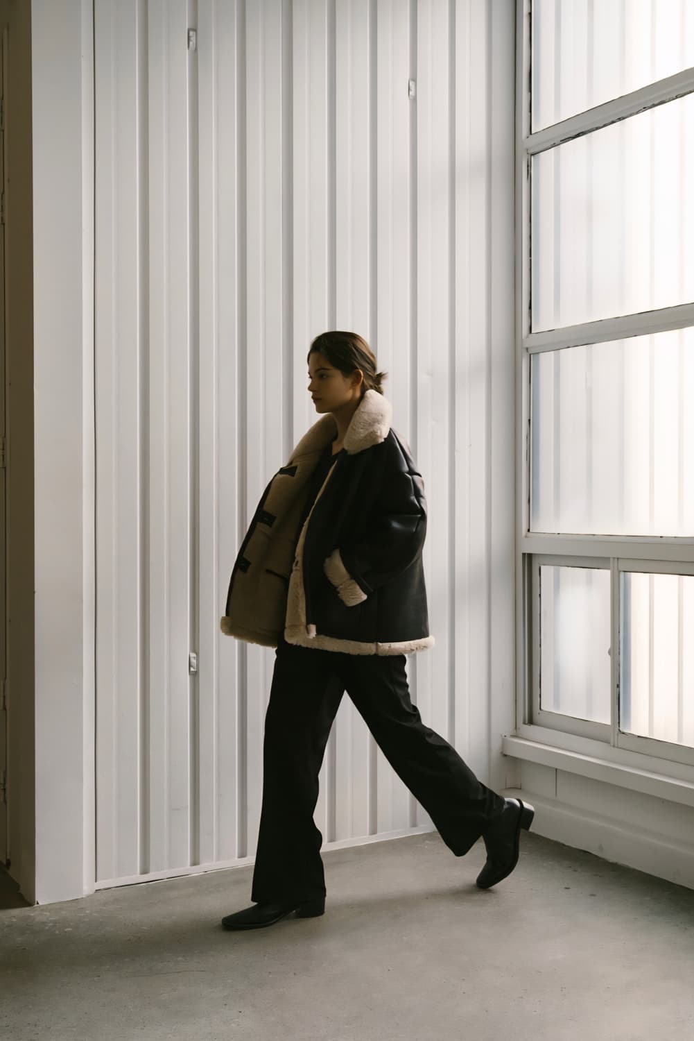 라미네즈 리버시블 무스탕 상품이미지2