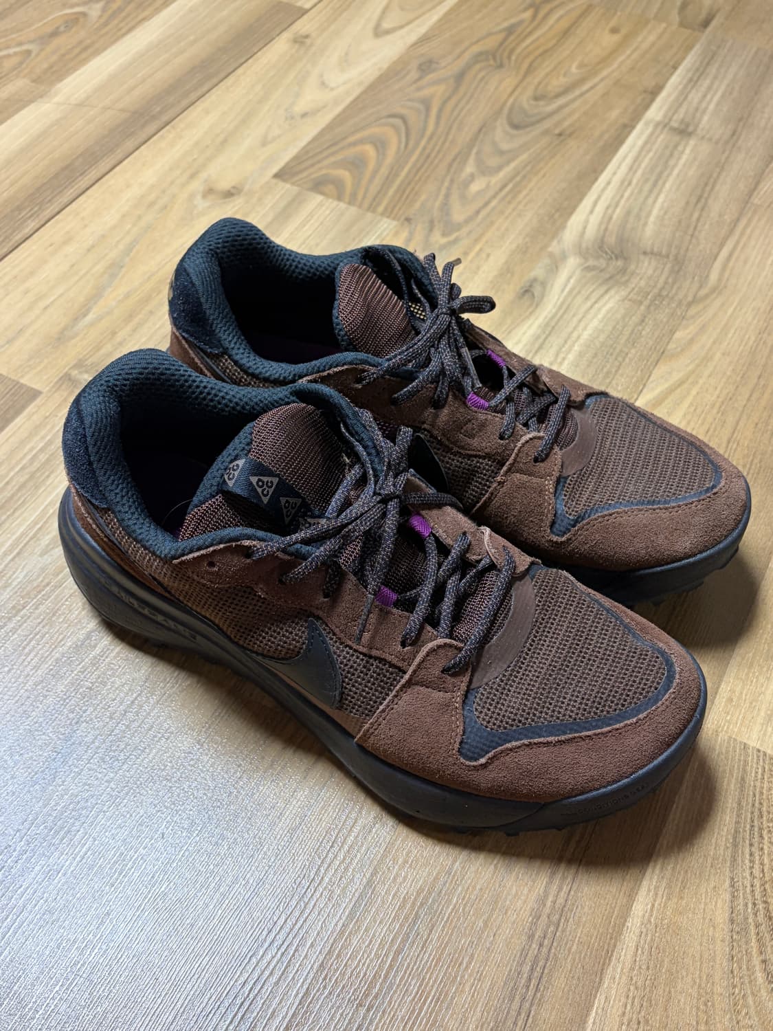 [275] 나이키 ACG 로우케이트 카카오 와우 상품이미지1