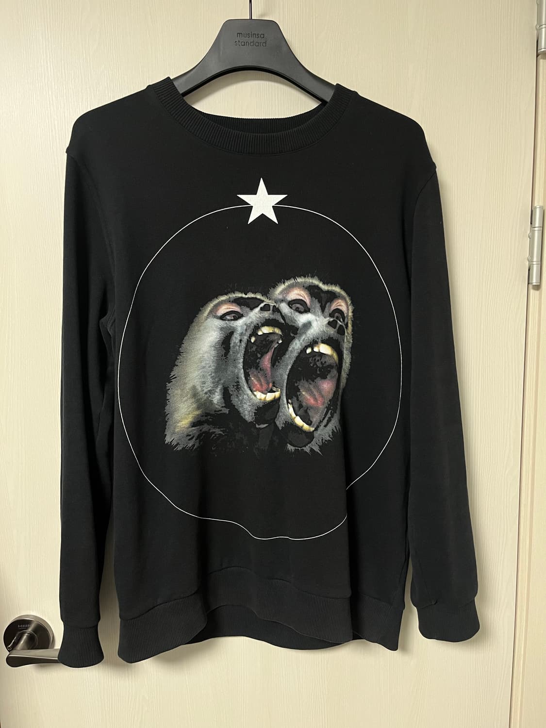 지방시 몽키 맨투맨 상품이미지1