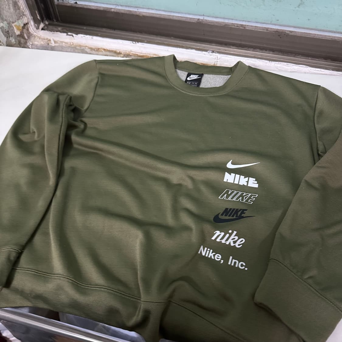 XXL 나이키 오버핏 카키 멀티로고 폴리 맨투맨 상품이미지2