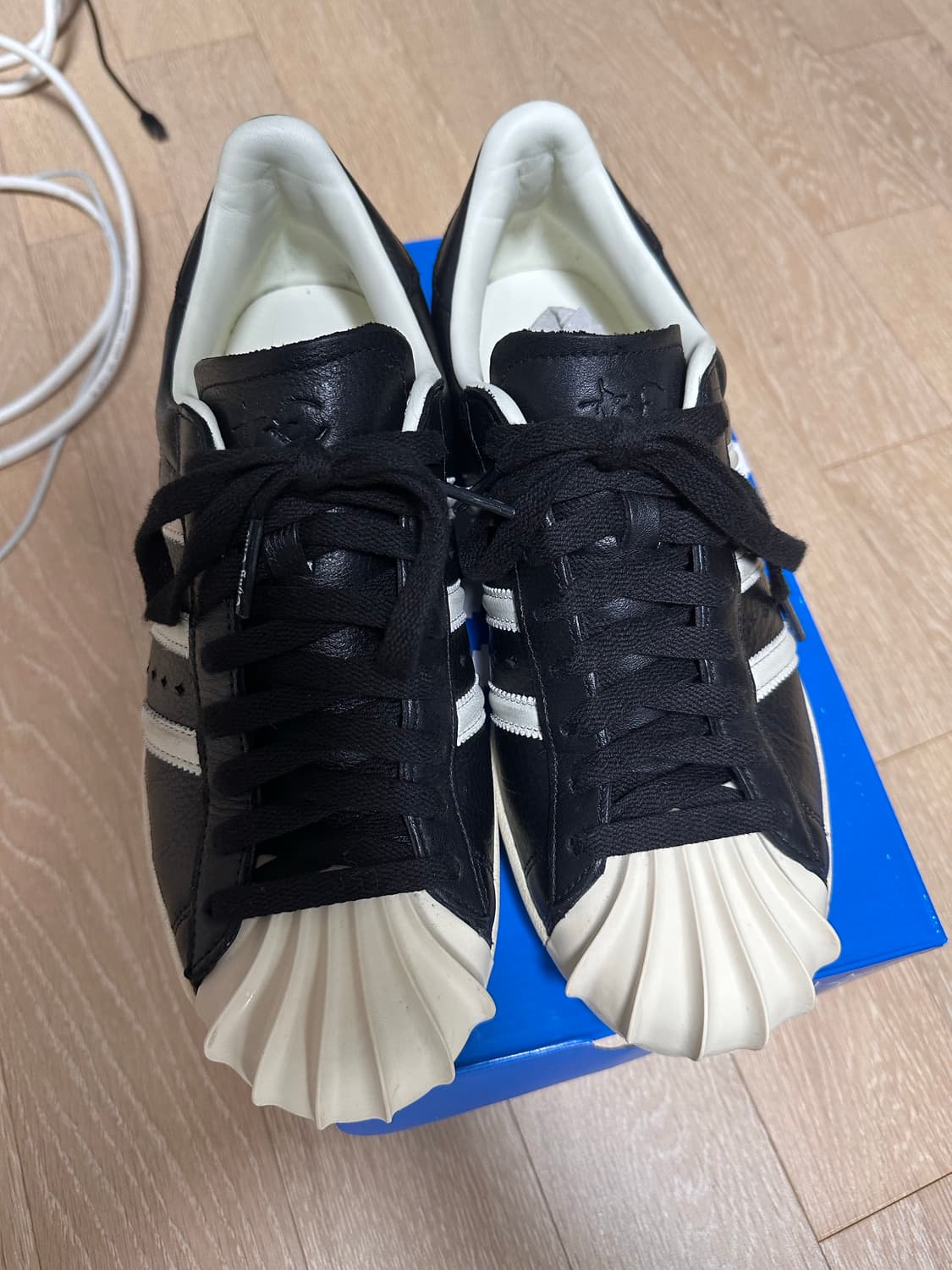 떠그클럽 아디다스 슈퍼스타 270 상품이미지1