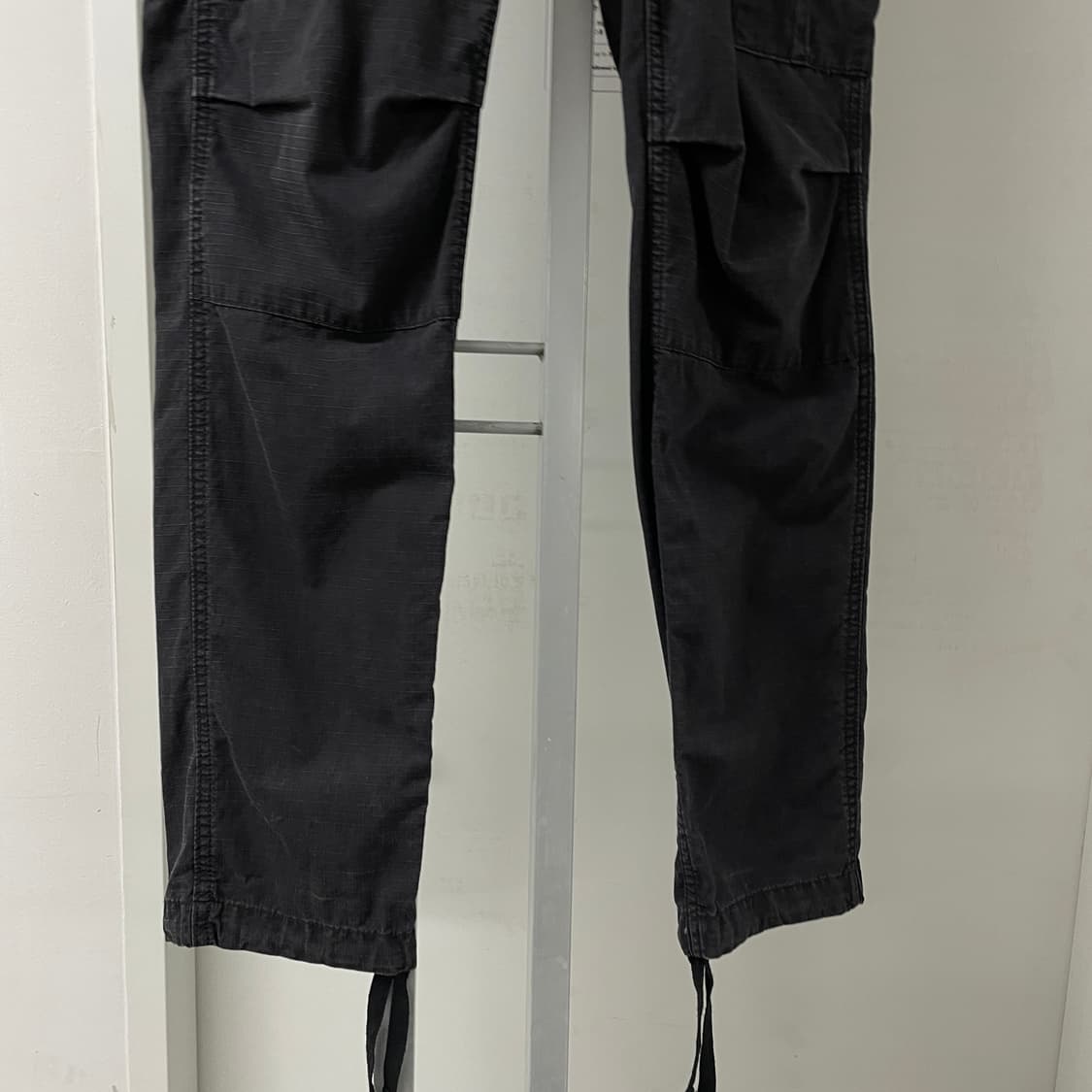 칼하트 카고 팬츠 블랙 28/32 상품이미지3