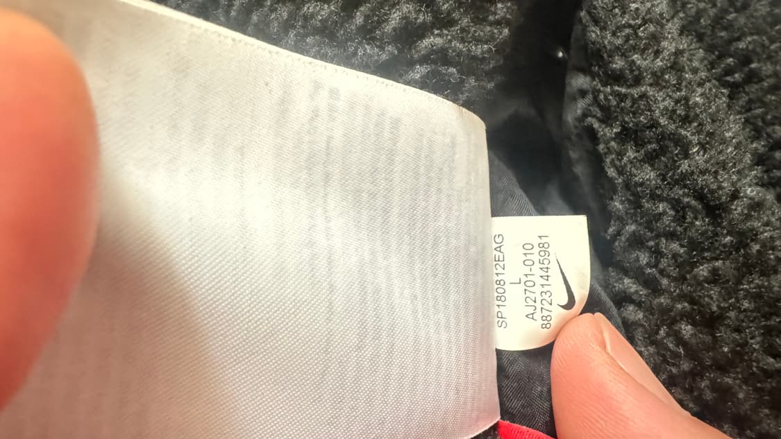 [L,110]나이키 리버시블 후리스 자켓 (AJ2701-010 초판본) 상품이미지4