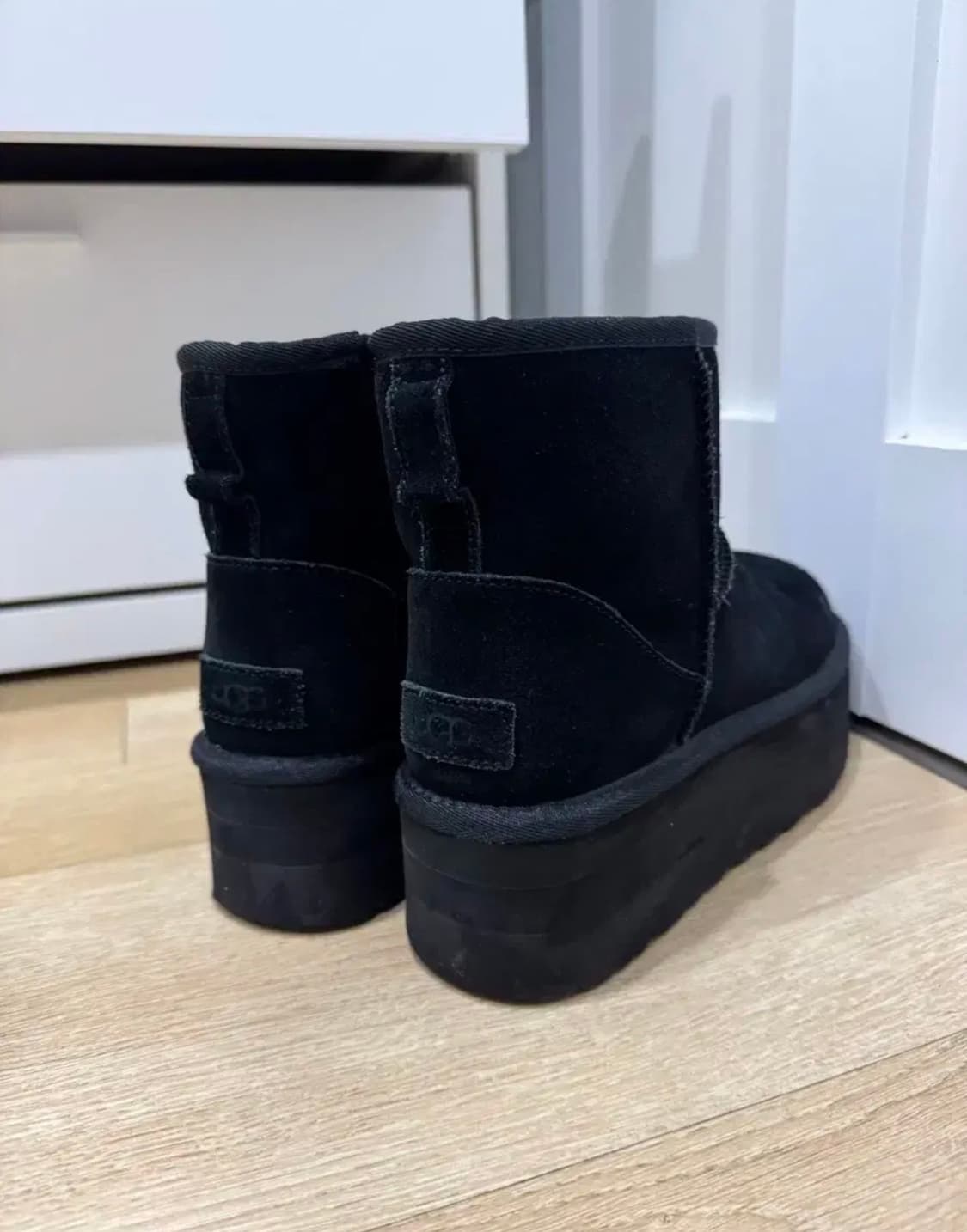 어그 ugg 플랫폼 블랙 8사이즈 상품이미지3