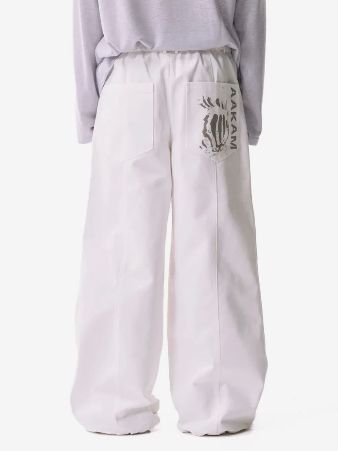 아캄 핀턱 데님 팬츠 화이트 상품이미지1