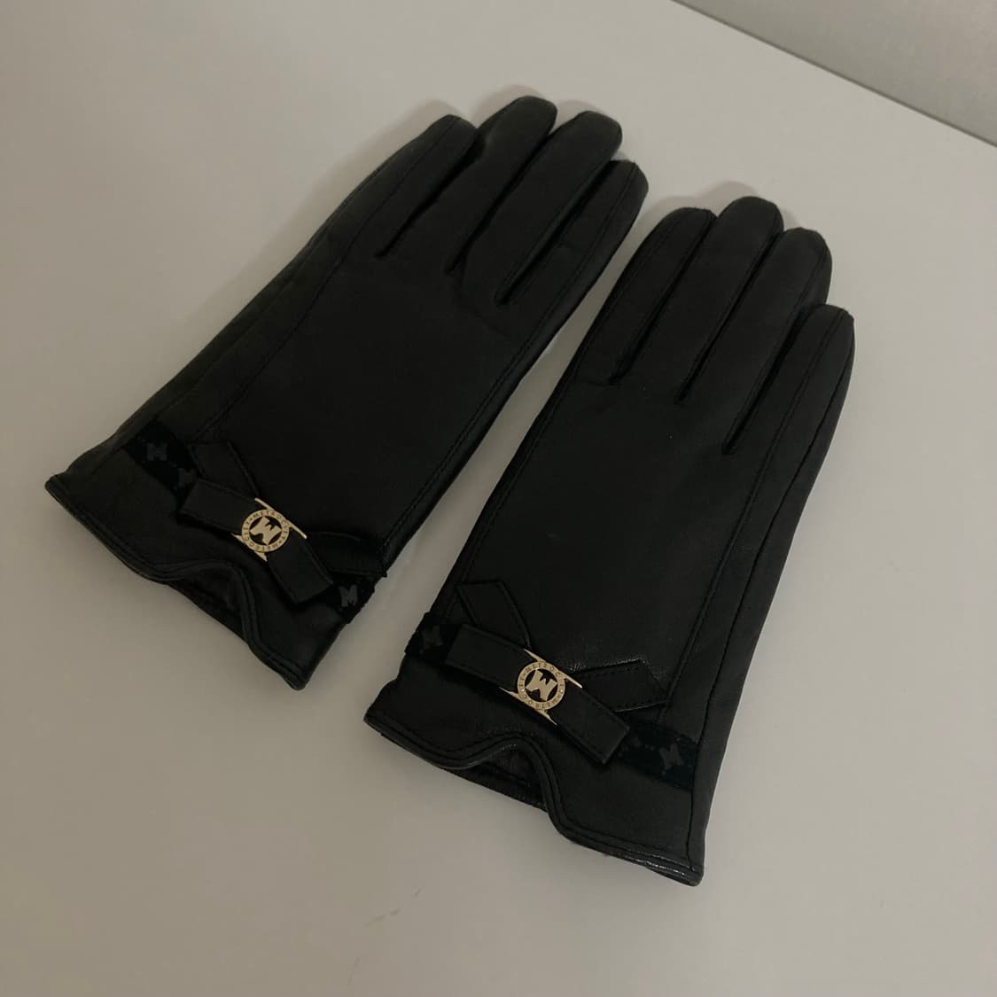 거의새것) 정품 메트로시티 여성 가죽 장갑 블랙 상품이미지4
