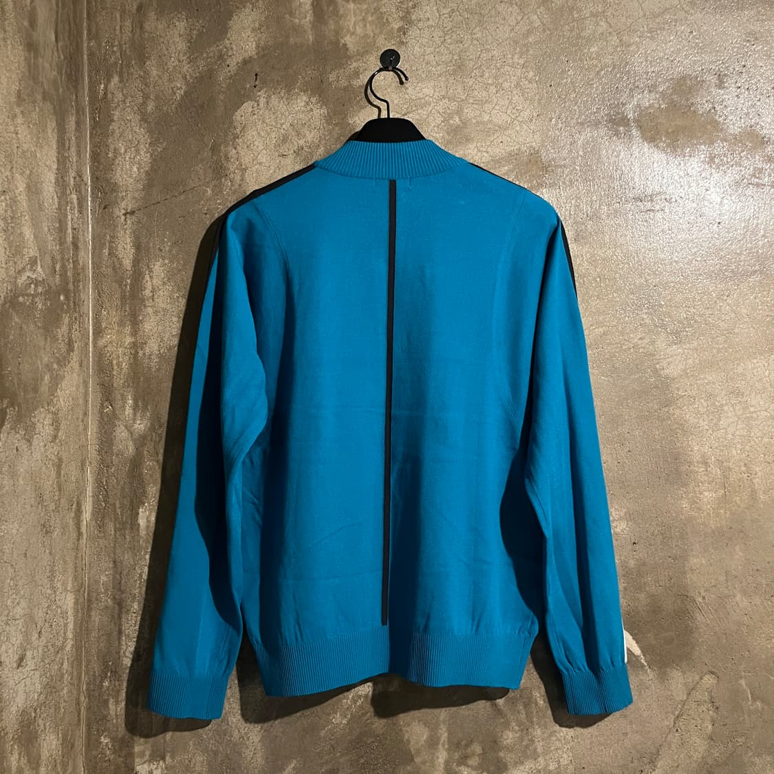 볼빅 반집업 니트 상품이미지4