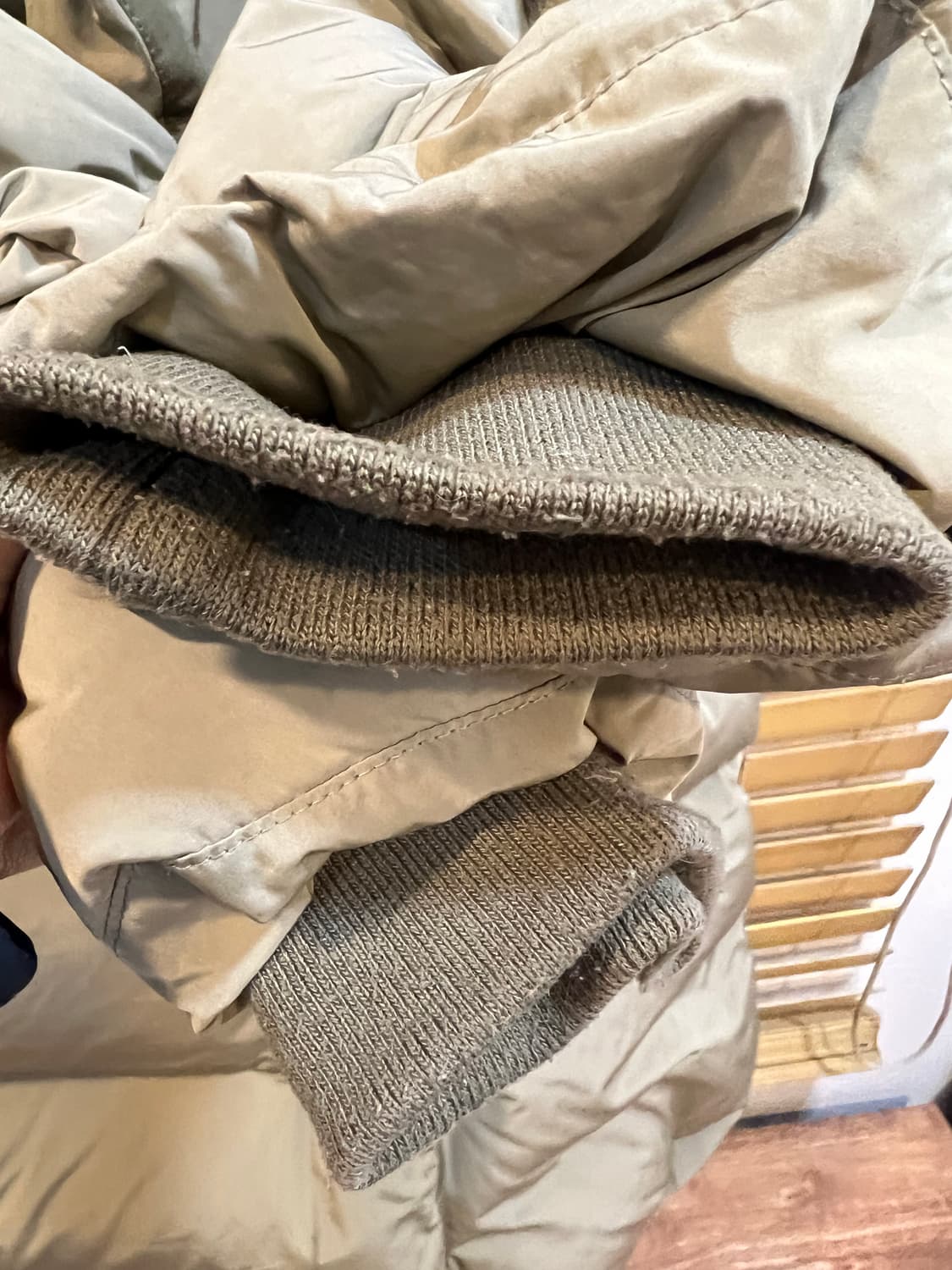 비이커 BEAKER 여성 카키베이지 구스다운패딩 후드패딩점퍼 상품이미지4