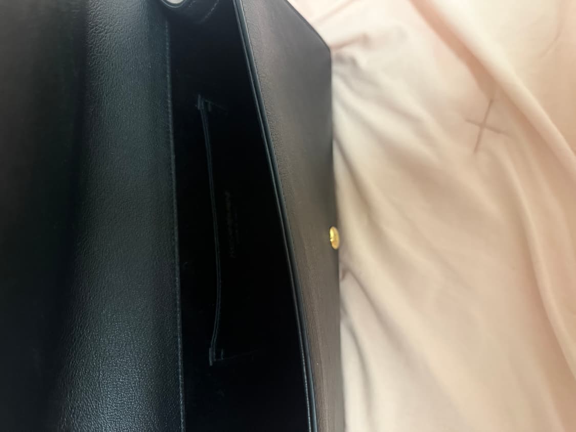 입생로랑 벨드쥬르 클러치 상품이미지4