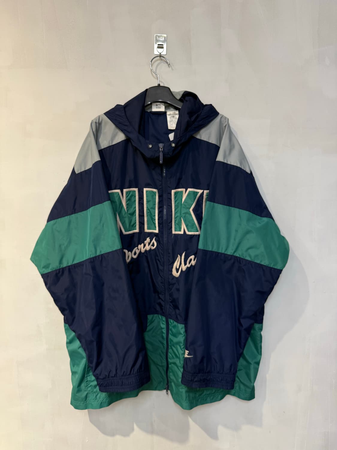 나이키 네이비 올드스쿨 바람막이 상품이미지1