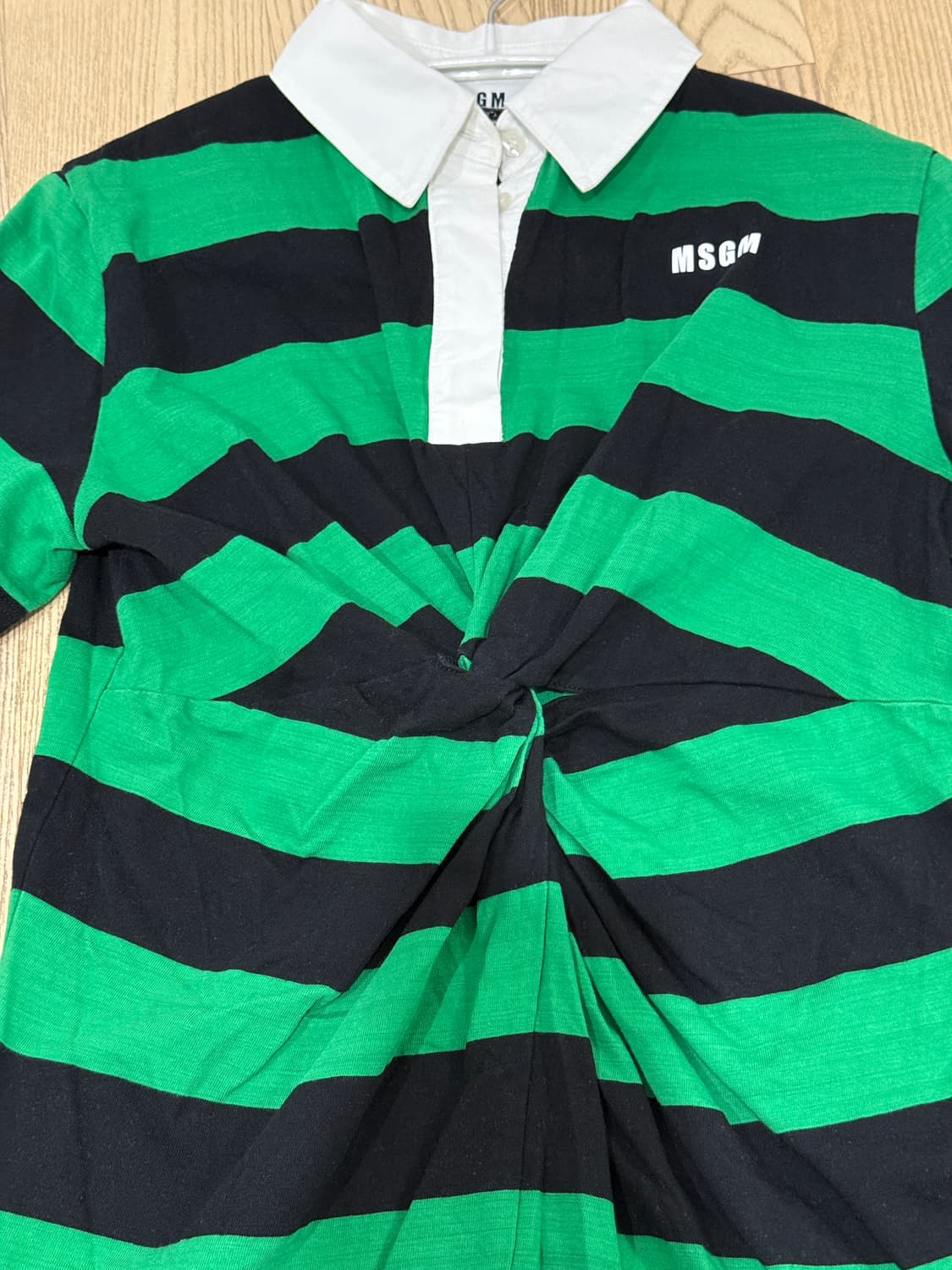 MSGM 그린/블랙 스트라이프 꼬임 미니 원피스 S (44사이즈) 상품이미지6