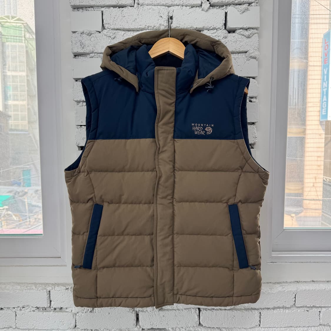마운틴하드웨어 조끼 패딩 상품이미지1