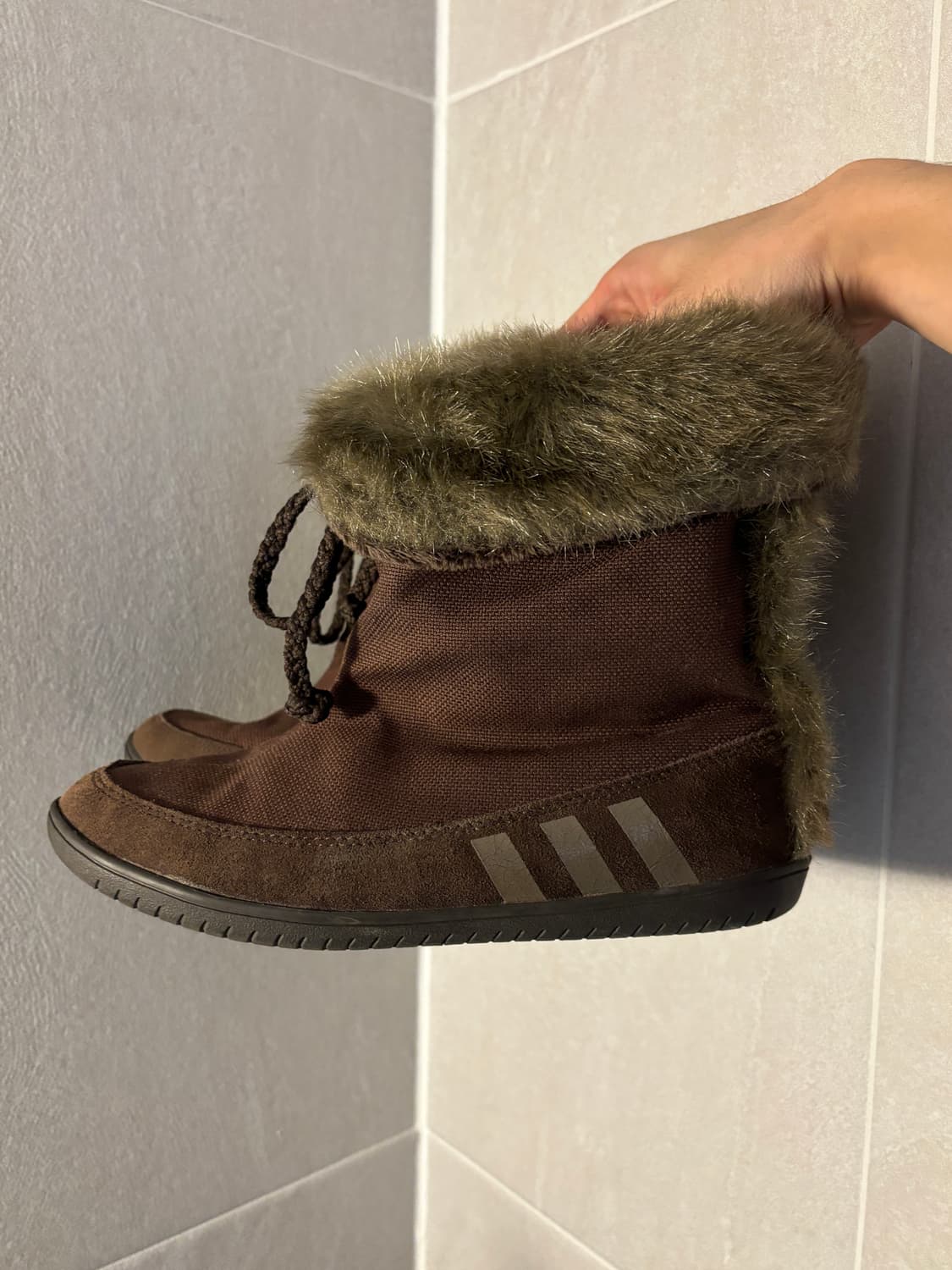 아디다스 네오 퍼 앵클부츠 상품이미지1