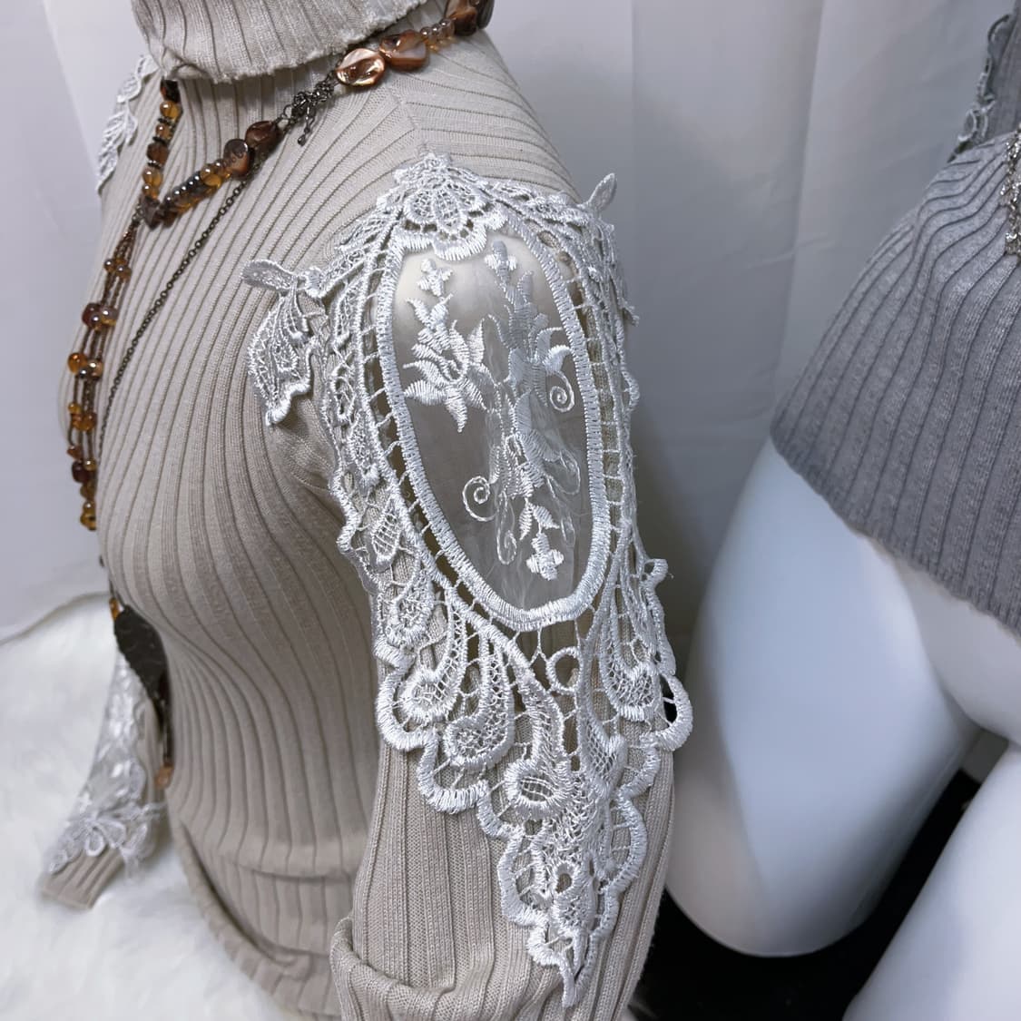 Oriental sheer turtleneck 상품이미지4