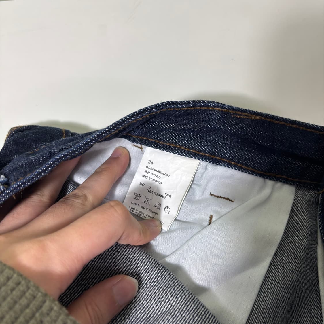 34 비슬로우 인디고 와이드핏 투턱 셀비지 데님팬츠 상품이미지5