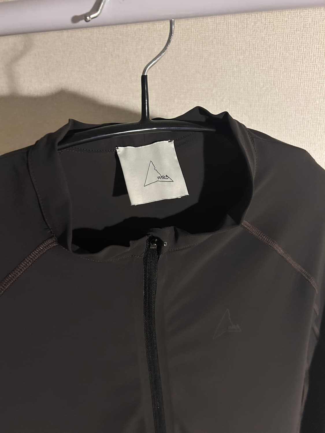 Roa 상품이미지2