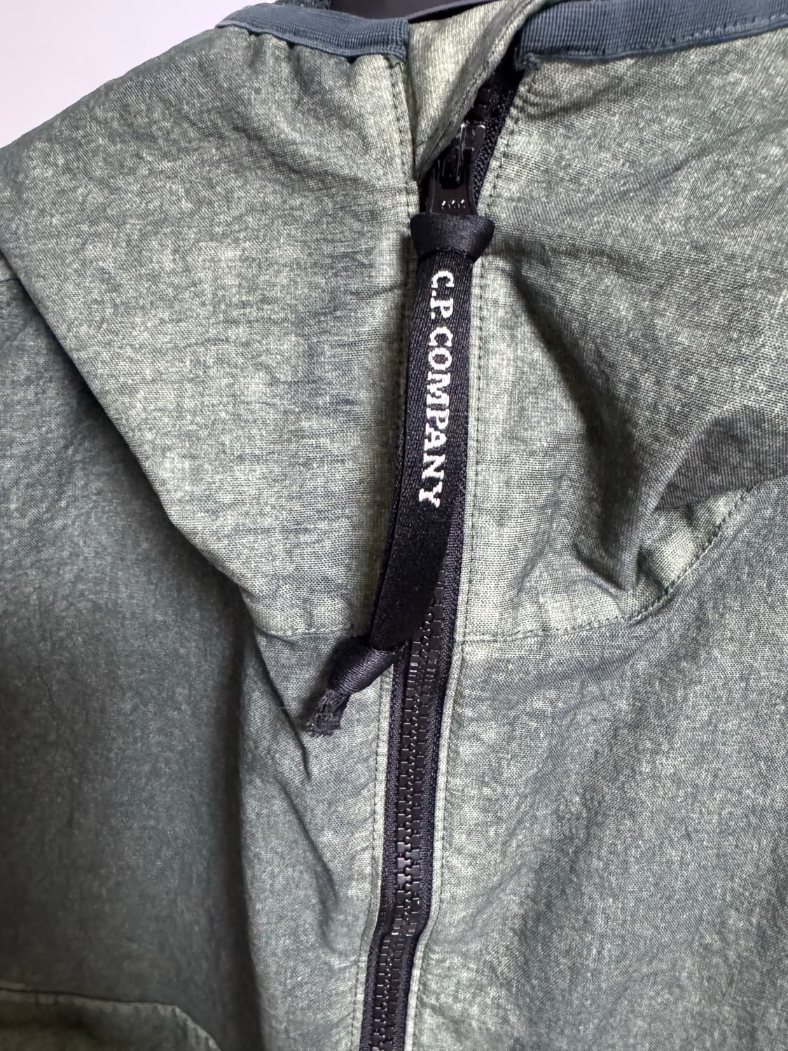 cp컴퍼니 코테드 바람막이 M 상품이미지4