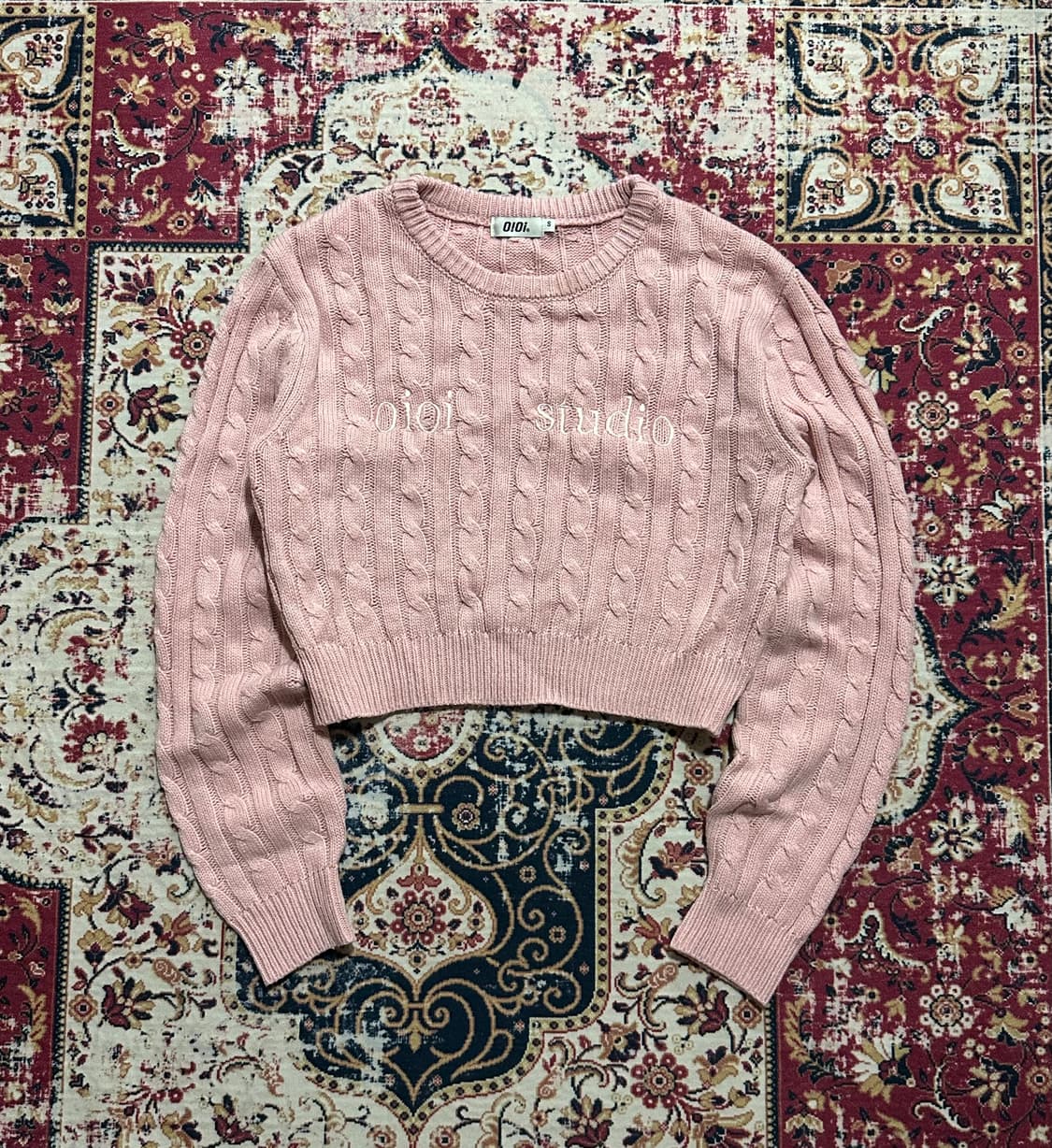 오아이오아이 케이블 크롭 니트 상품이미지1