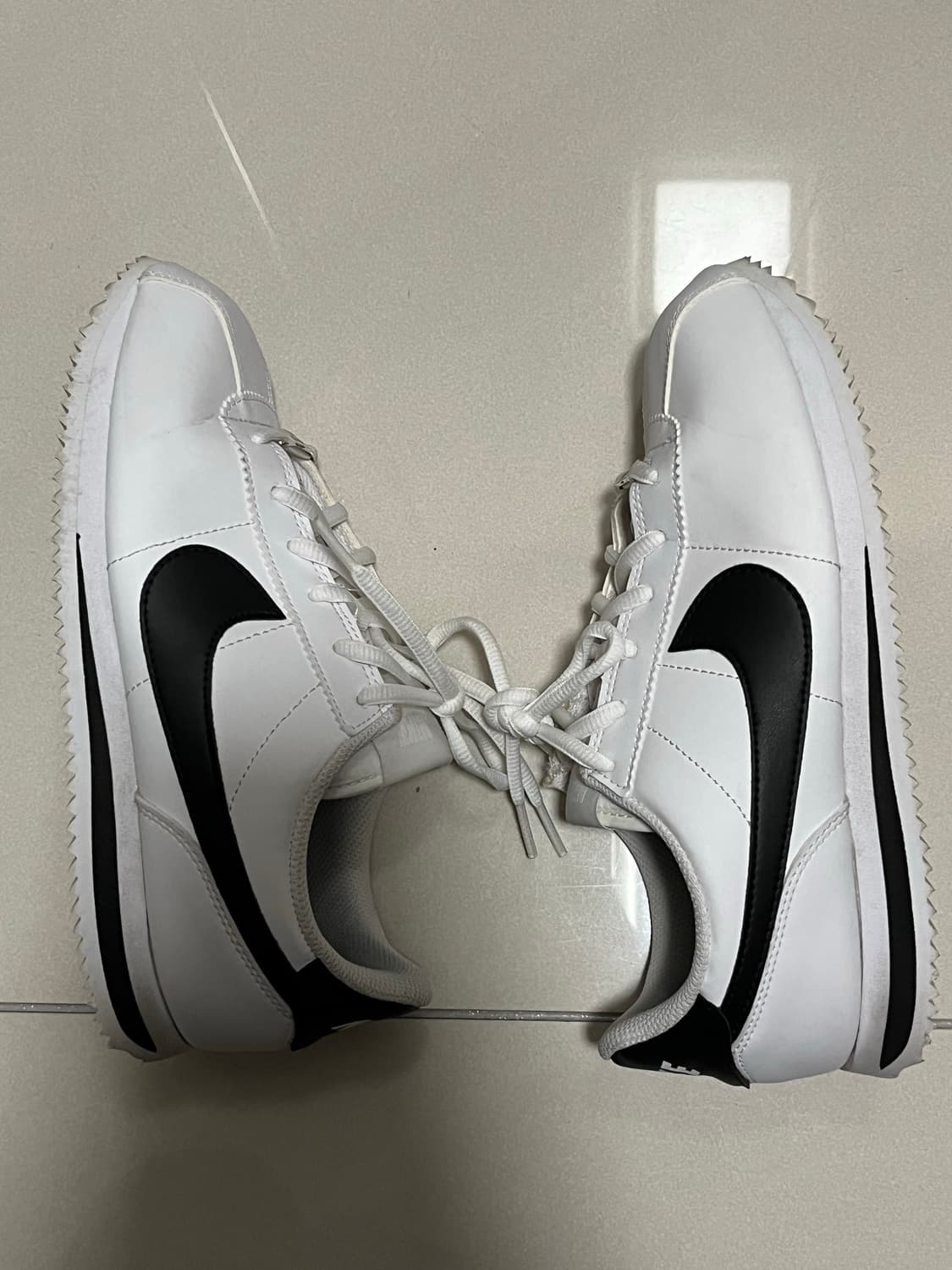 나이키 코르테즈 베이직 SL 화이트블랙 GS 상품이미지9