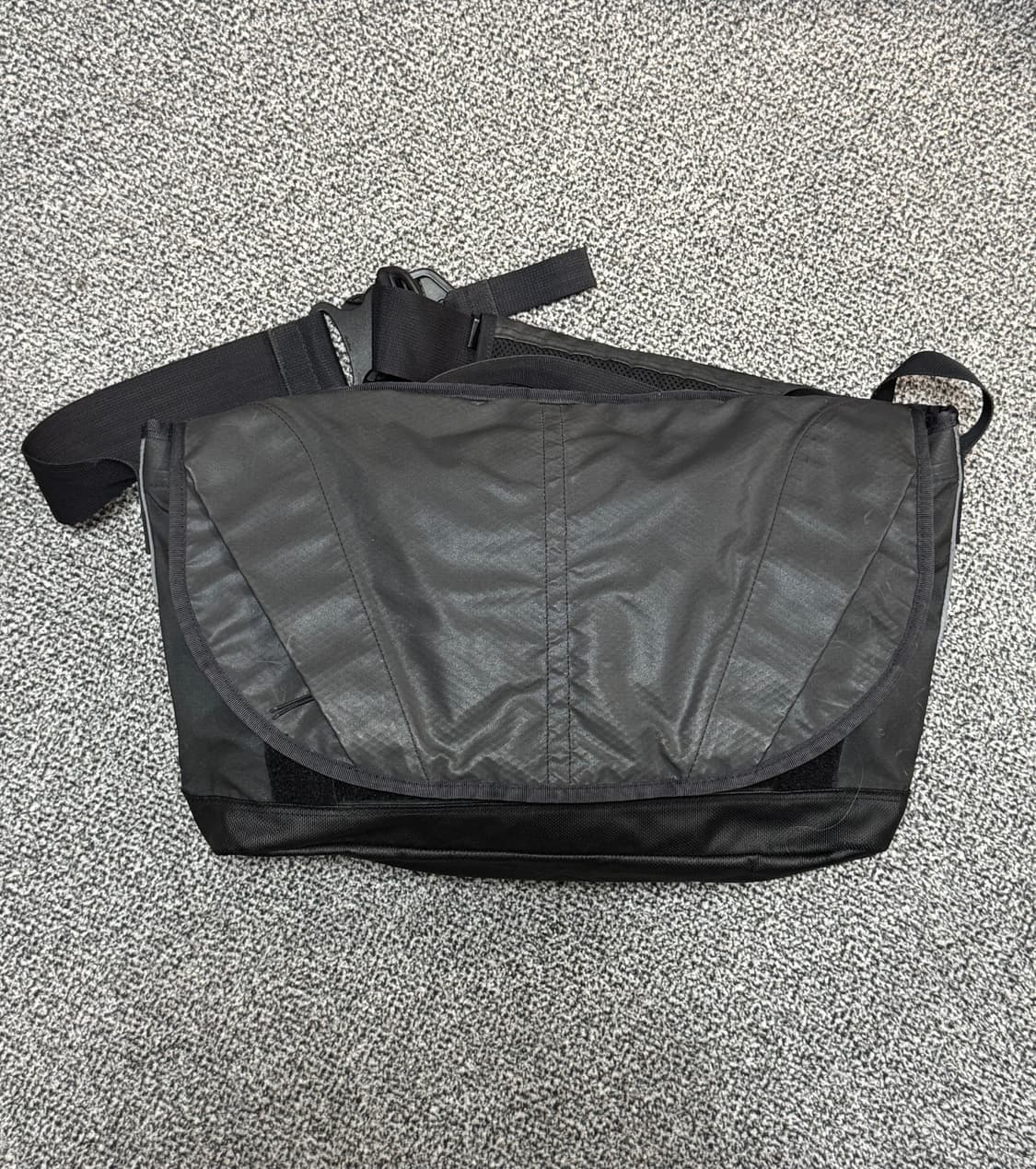 요시다포터 블랙 크로스백 메신저백 상품이미지1