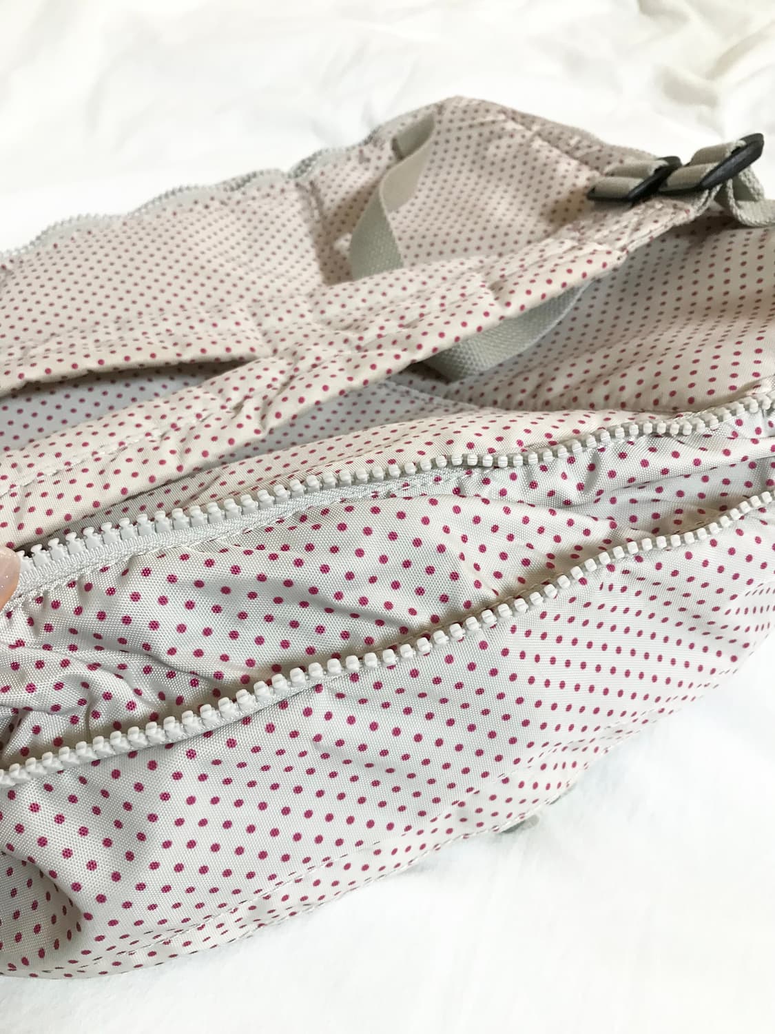 키플링 정품 핑크 도트 백팩 베이지컬러&핑크도트 희귀매물 상품이미지3