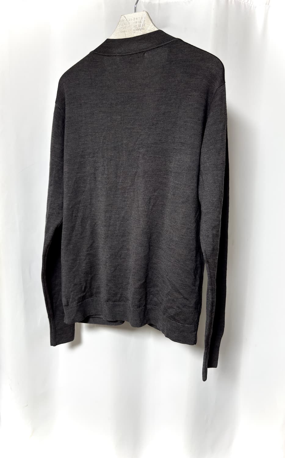 빅터앤롤프 2레이어 울혼방 가디건  상품이미지6