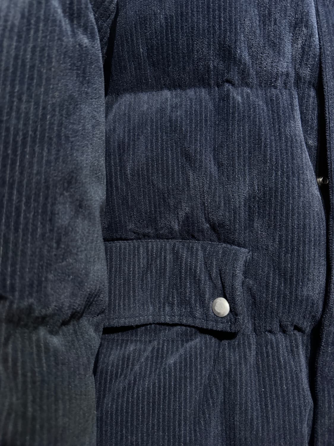 커스텀멜로우 새드스마일 코듀로이 다운 패딩 L 네이비 상품이미지4