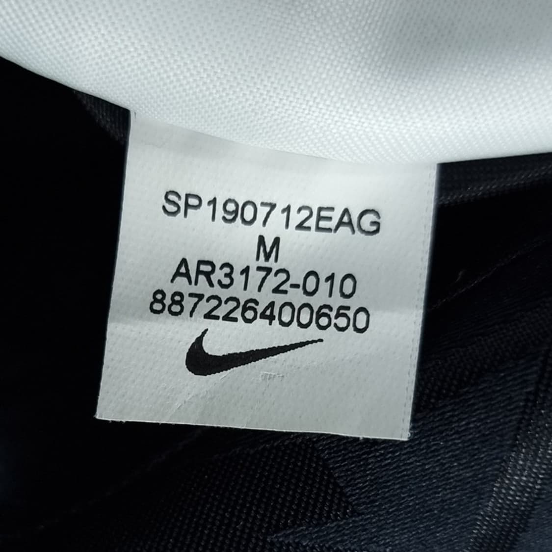 [나이키] 멀티 로고 패턴 사틴 반팔 점프수트 M20132 상품이미지10