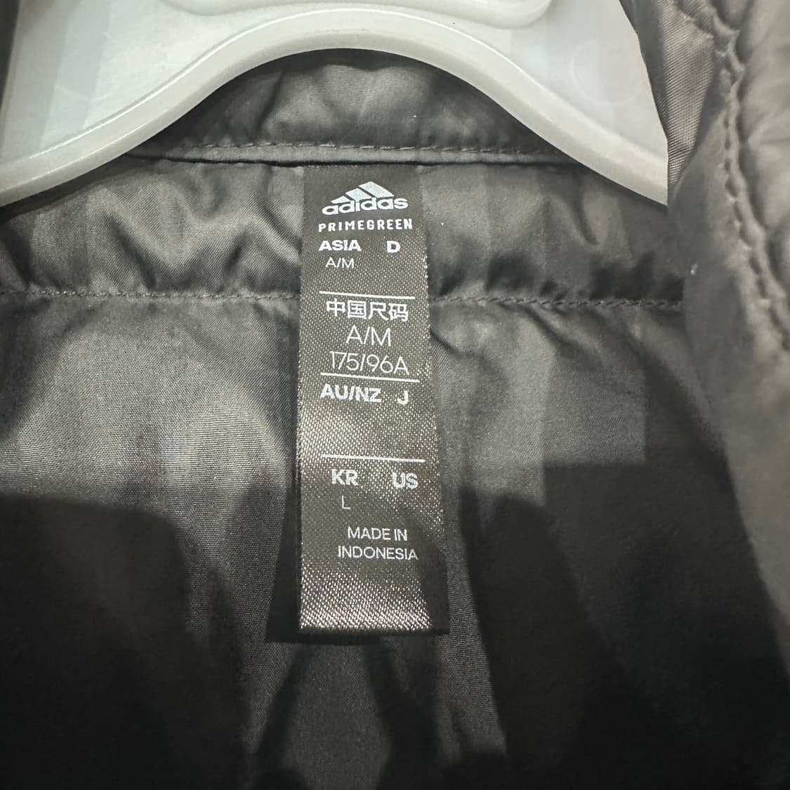 아디다스 ESS 패딩조끼 L 상품이미지3