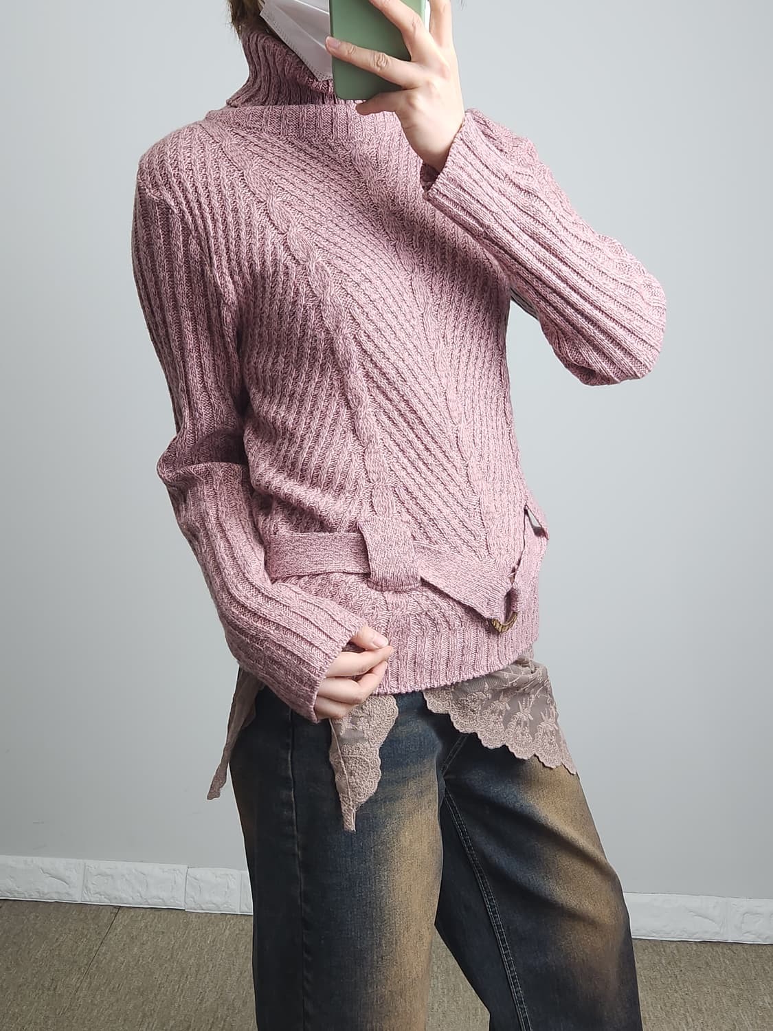 꼬임 벨티드 니트 상품이미지2