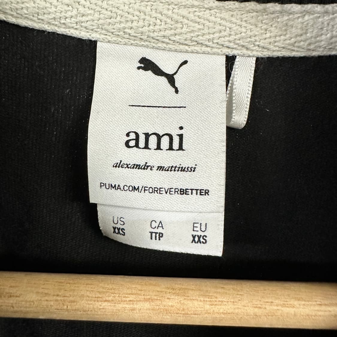 푸마 X 아미 시그니처 로고 크롭 티셔츠 상품이미지3