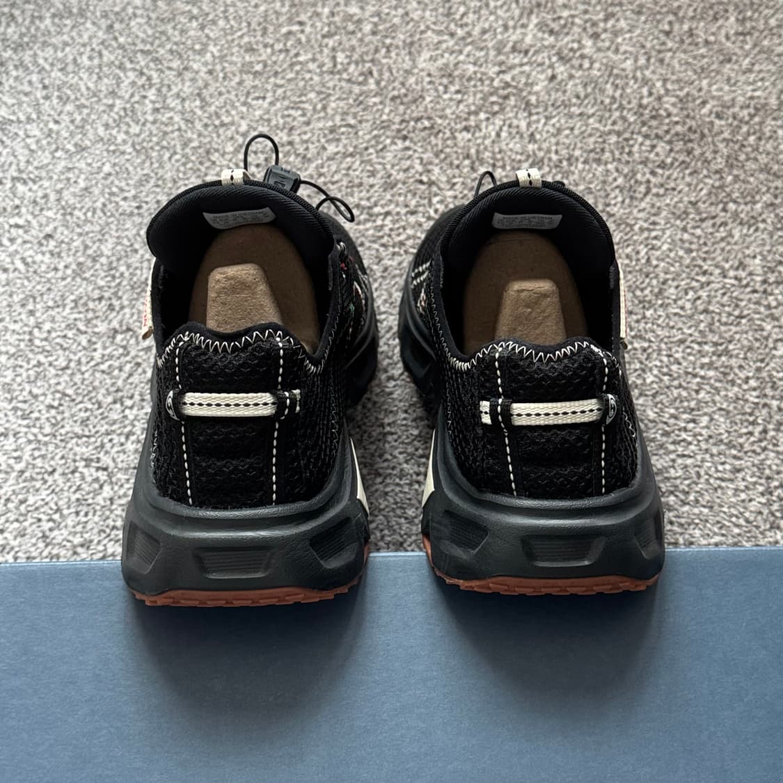 [280] 살로몬 더 브로큰암 RX 트래블 블랙 블리치드 샌드 상품이미지5